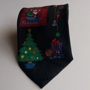 HALLMARK MEN'S BLACK AND GREEN CHRISTMAS TIE